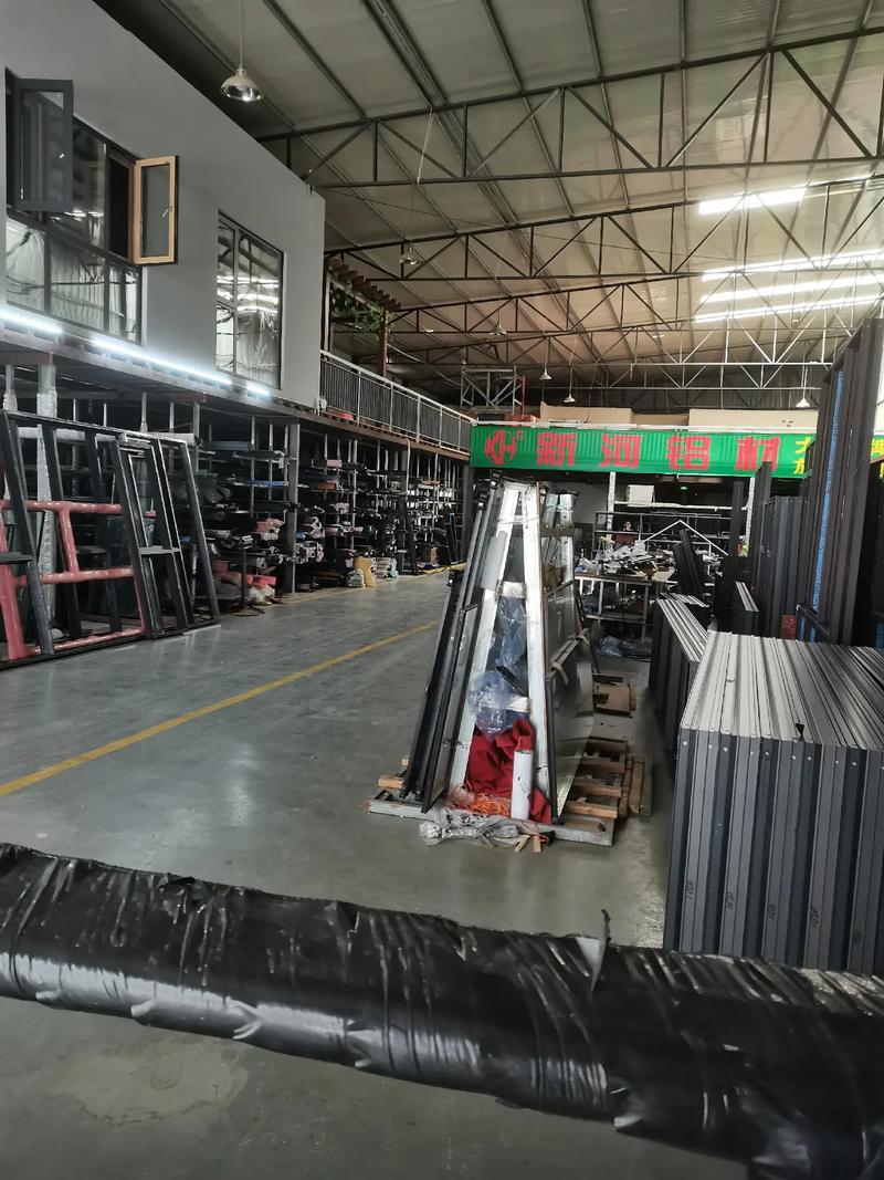 圣诺西门窗：质量与价格的平衡之道